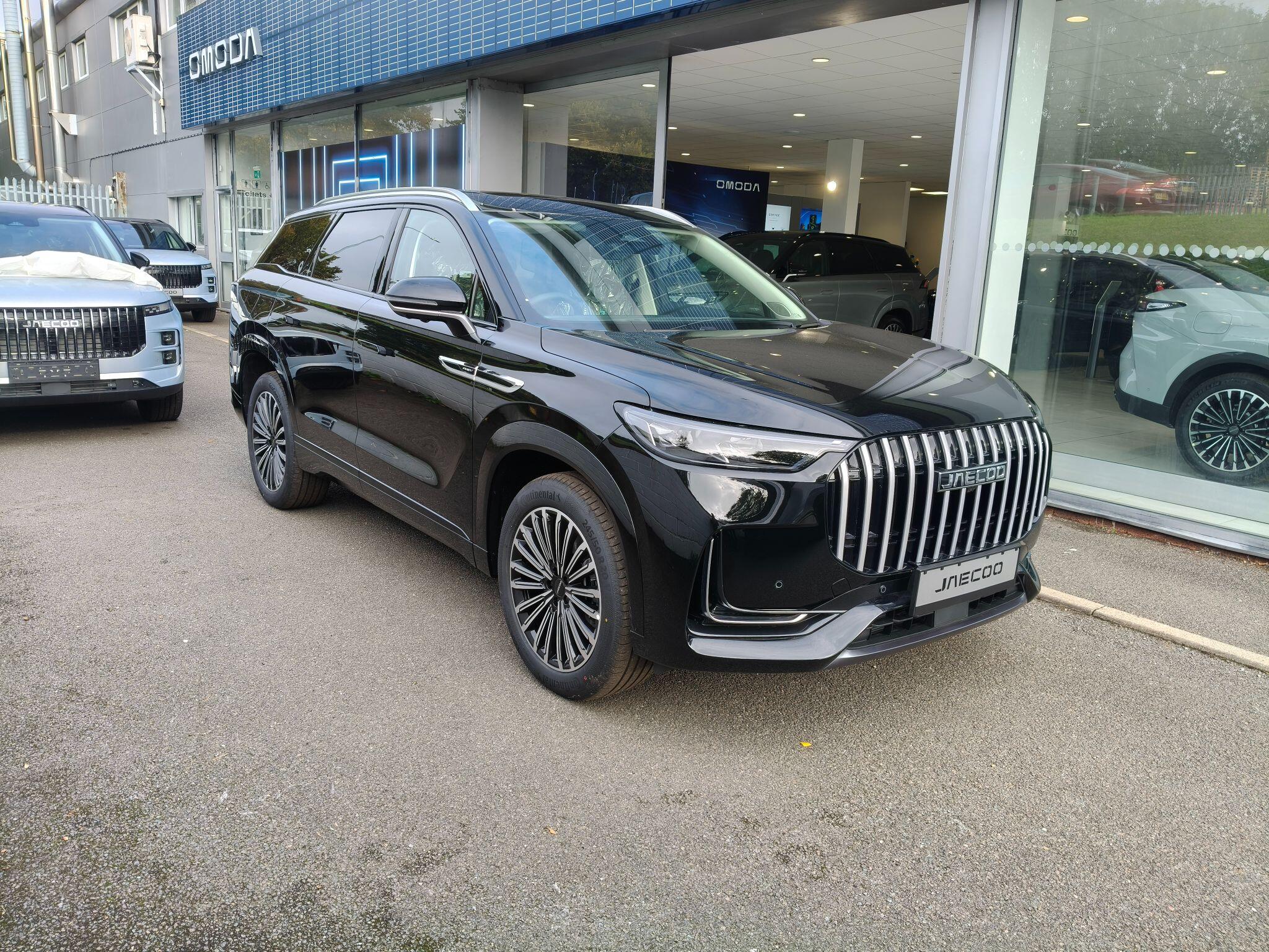 Large vehicle image